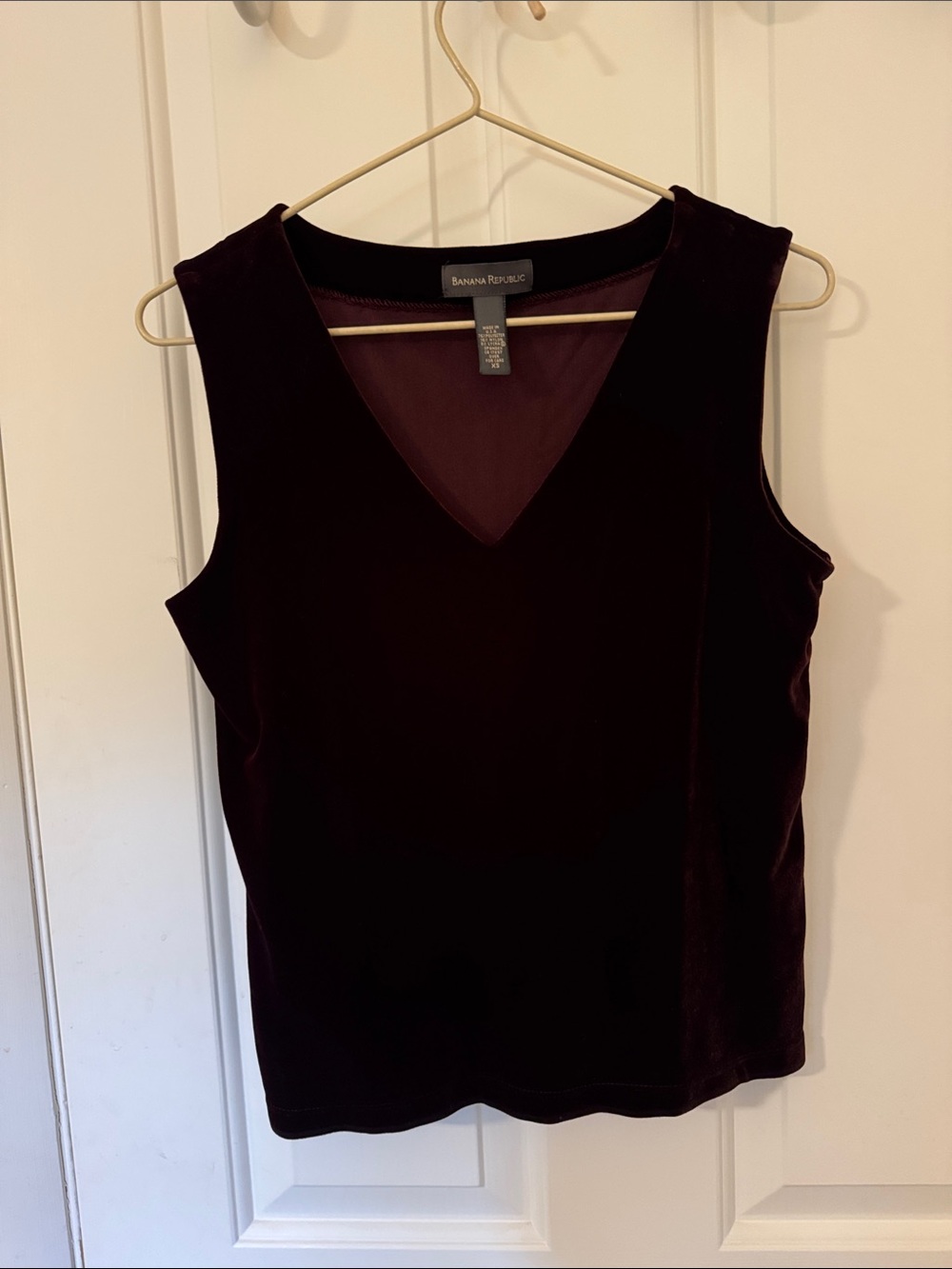 Banana Republic Velvet V-Neck Camisole - Deep Wine